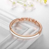 Women Stylish Four-Piece Bangle Analog Quartz Wrist Watch - Image 7